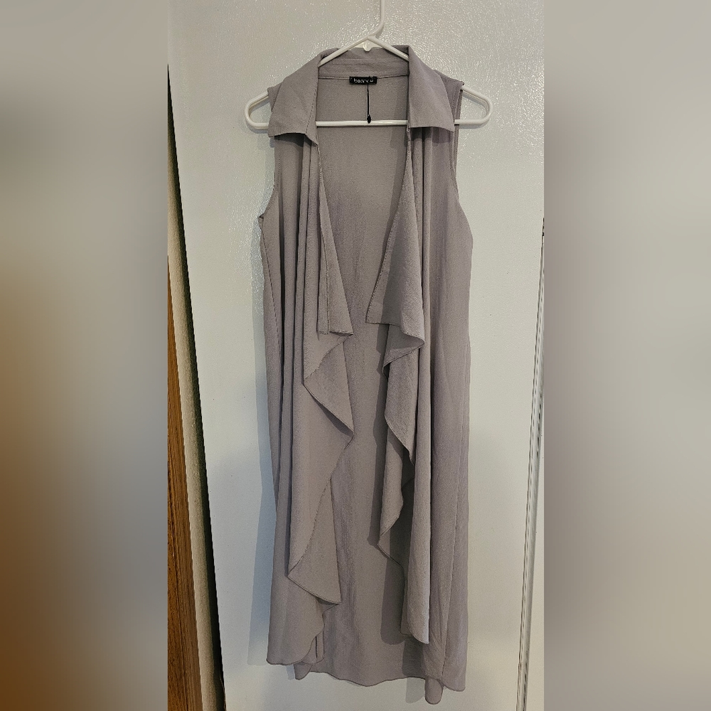 Gray boohoo sleevless cardigan/cover
